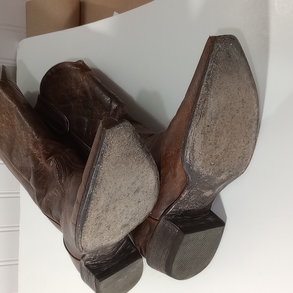 CCO| IDYLLWILD | 8B like new Leather - Picture 12 of 12